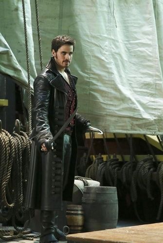 Once-Upon-A-Time-The Jolly Roger-13