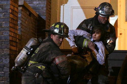 Chicago_Fire_Real Never Waits_05