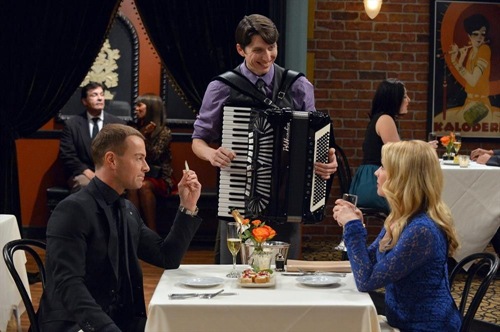 Melissa_and_Joey_Right Time Right Place_09