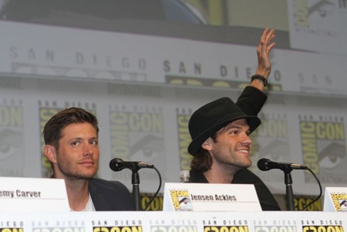 Supernatural-Cast-Comic-Con-San-Diego-2014-6