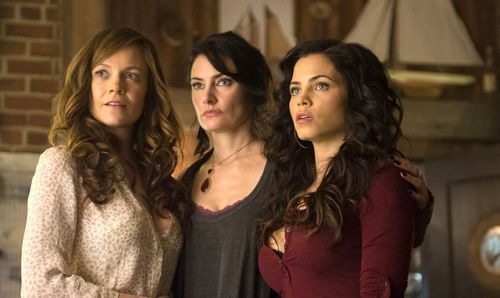 witches_of_east_end_2x01_10