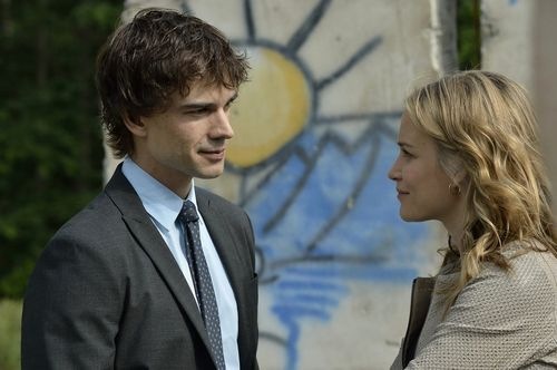 Covert_Affairs_Grounded_07