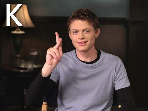 The-ABC-s-in-sign-language-with-the-cast-switched-at-birth-23781140-500-375.jpg