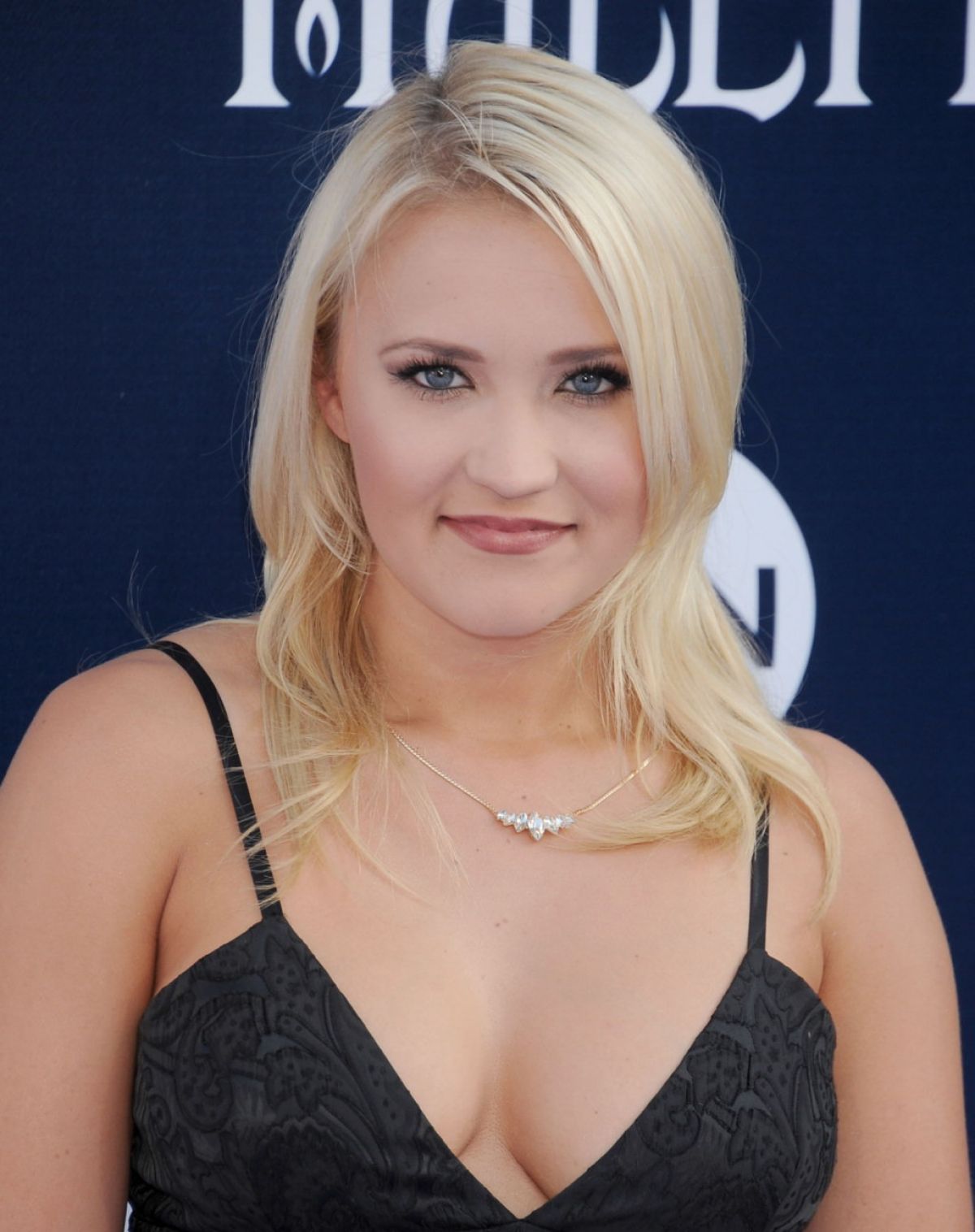 Hot TV Babe Of The Week.Emily Osment.